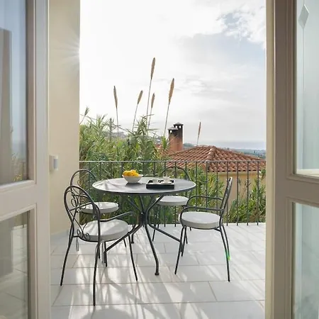 Sirocco Maisonette, Old Town Collection Apartman Kipariszía