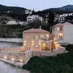 Sirocco Maisonette, Kyparissia Old Town Collection